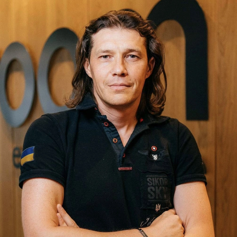 Артур Міхно